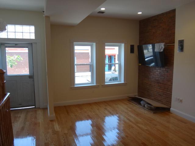 Photo - 275 Dorchester Ave