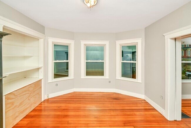 Photo - 102 Radcliffe St Unidad 1