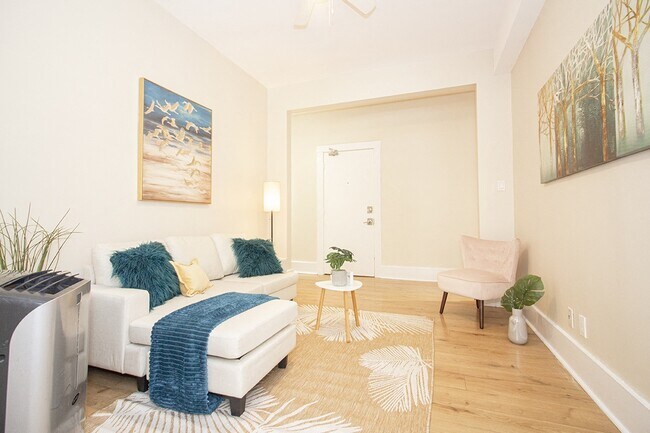 Photo - 105 Clarke Apartment