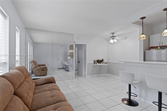 Photo - 6310 SW 79th St Unit 1