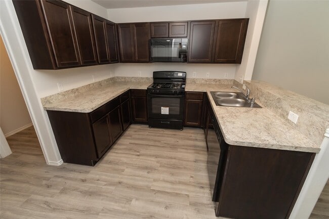 Photo - 17126 Andrew Nook Ln