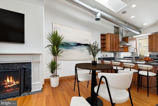 Photo - 1704 19th St NW Unidad 10