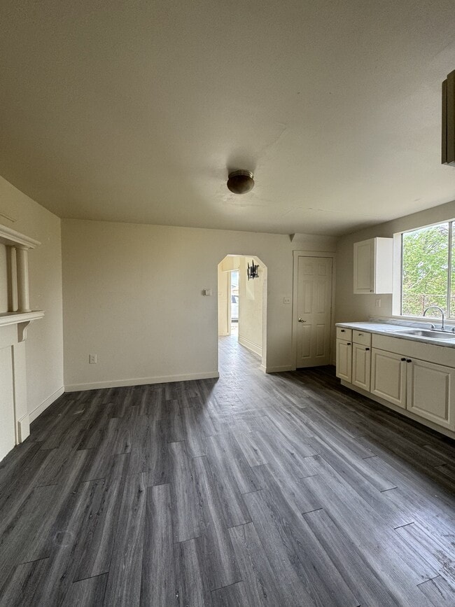 Photo - 1010 Weston Wy