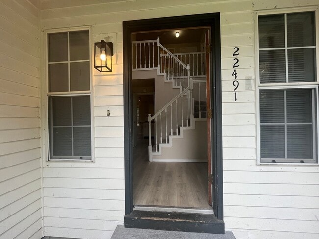 Photo - Beautifully Updated West Linn Home Near West Linn High School