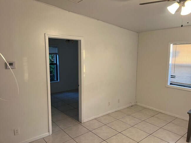 1540 NE 3rd Ave Unit BACK