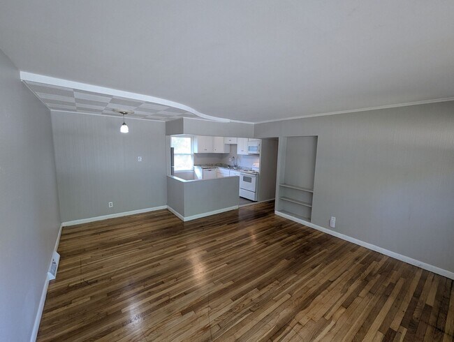 Photo - Lawnview Vista