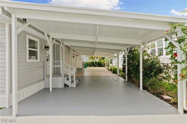 Photo - 57 San Remo Cir