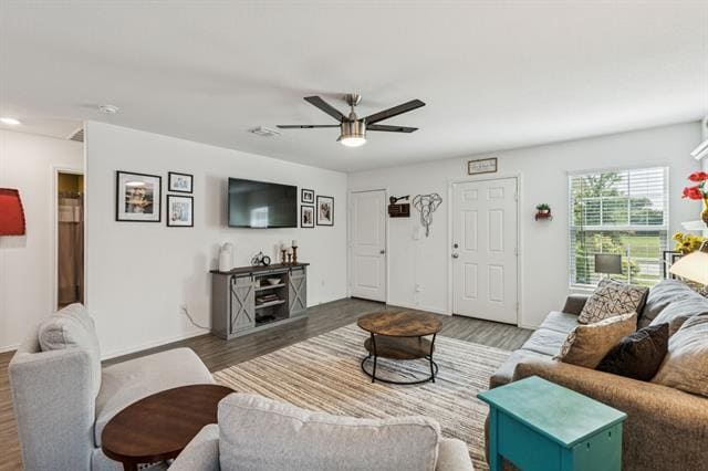 Photo - 7408 Bluebell Ln