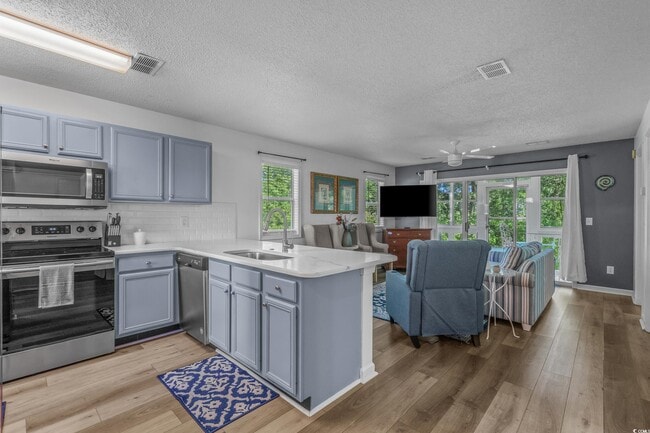 Photo - 1290 White Tree Ln