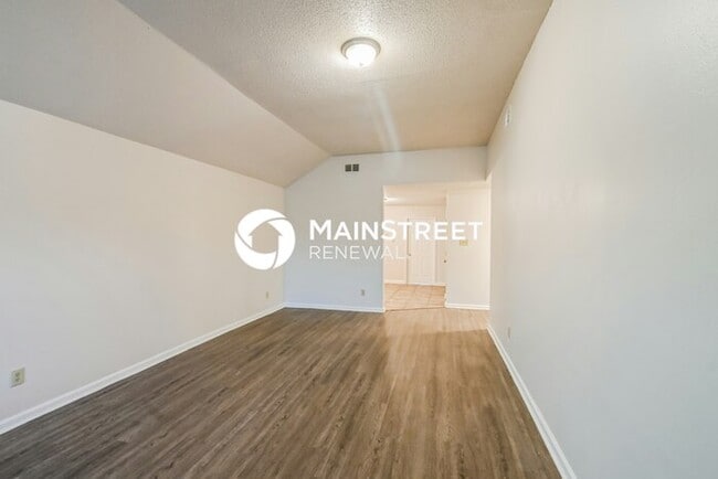 4 Bedroom Pet-Friendly Home in MILLINGTON, TN with Main Street Renewal