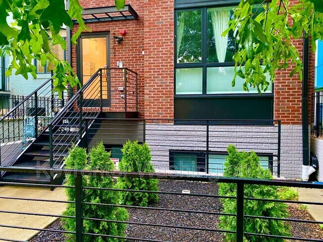 Photo - 3463 14th St NW Unit 1