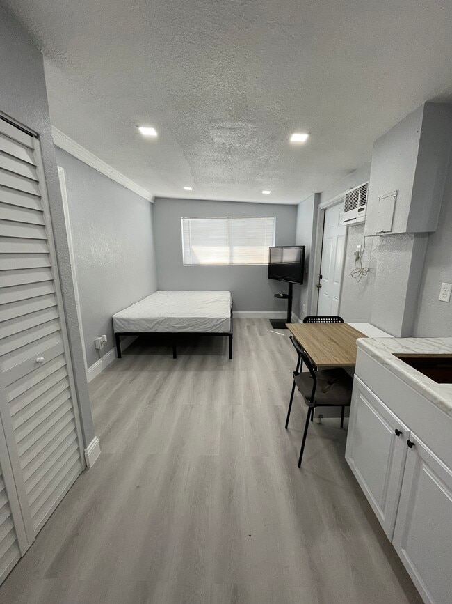 Photo - 3101 N 66th Ave Unit Studio