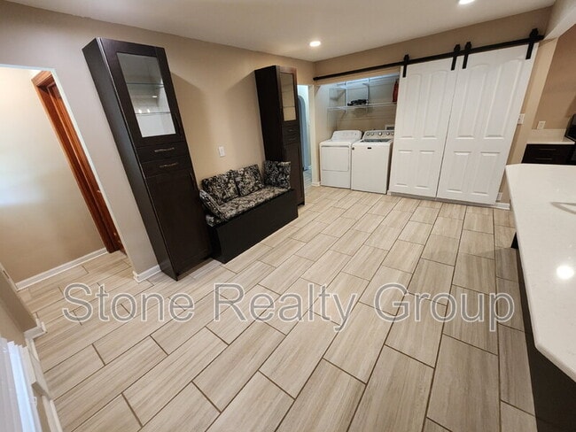 Photo - 1440 S Brown Ave