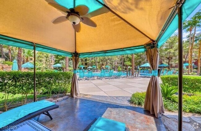 Building Photo - 210 E Flamingo Rd Unit 137 Rental