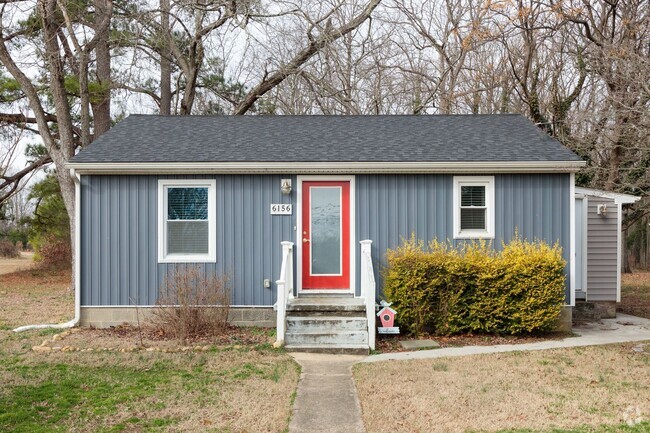 Building Photo - 2 Bedroom, 1 Bath Rental in North Chesterf...