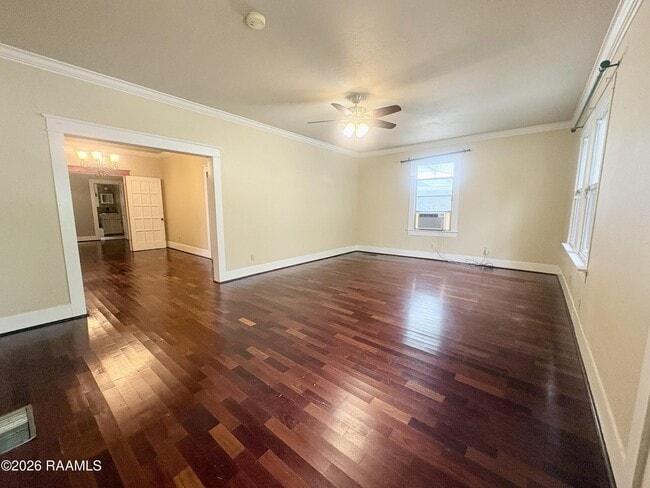 150 Clark Ct