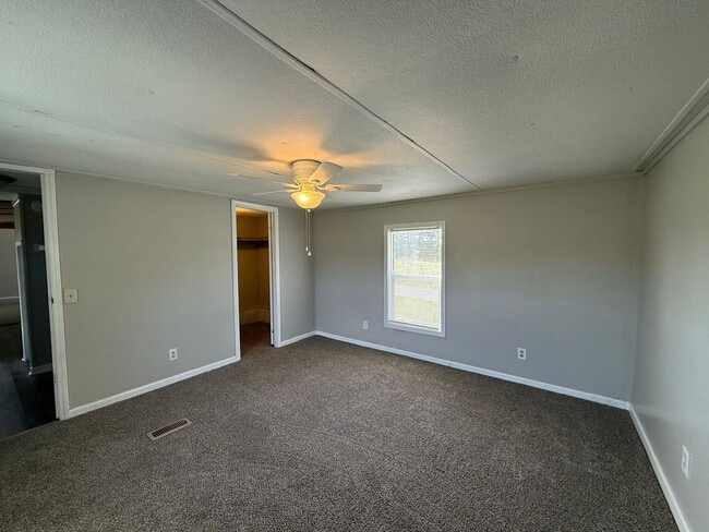 Photo - Nice 2 bedroom, 2 bath Mobile home