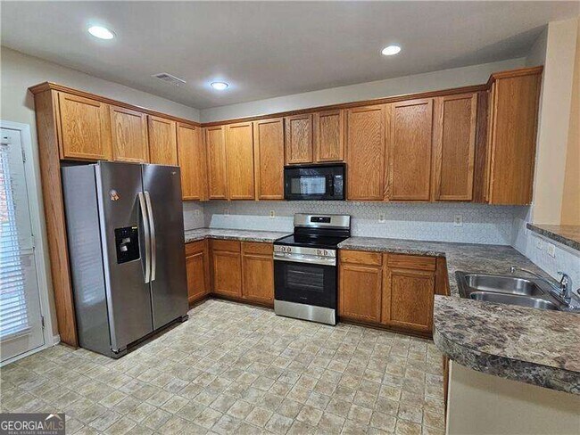 Photo - 3071 Cedar Glade Ln NE