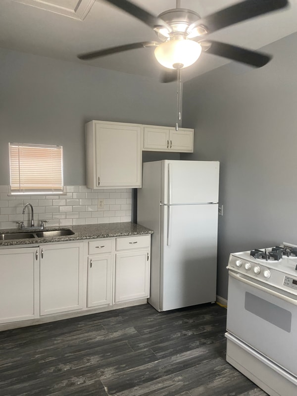Photo - 7404 Navigation Blvd House
