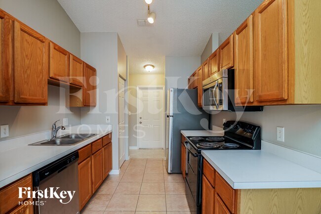 Photo - 1111 Roan Ct