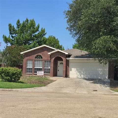 Building Photo - 7905 Flowertree Ct Rental