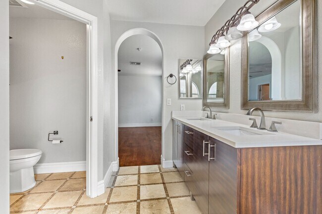 Photo - Beautiful 4 bedroom home in North Phoenix
