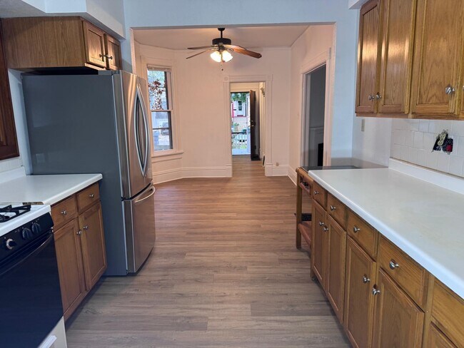 Photo - 2577 N Frederick Ave