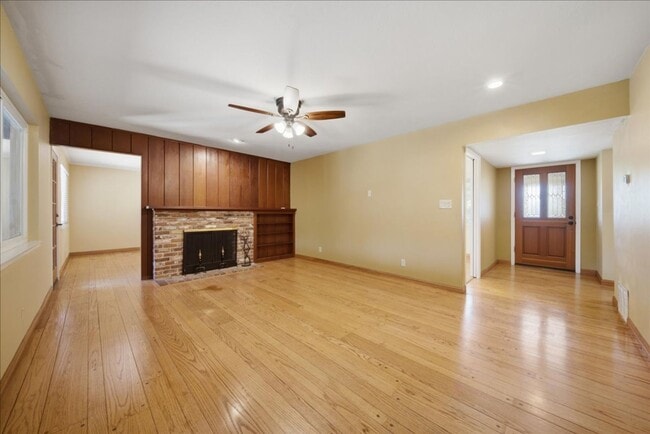 Photo - 1751 Eastern Ave