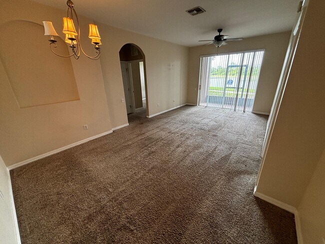 Living/Dining - 8302 Portofino Dr Unit #103