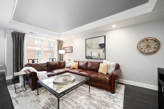 Living Room - 40 W Park Pl Unidad 404