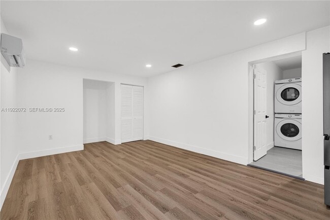 Photo - 4701 SW 104th Ct Unit 3