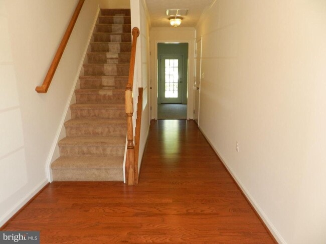 Building Photo - 23209 Westwood Ct