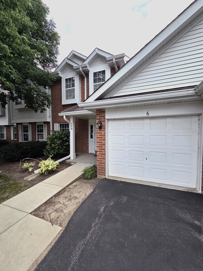 309 Ashbury Ct Unidad 6