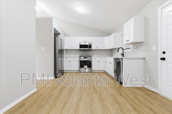 Photo - 5876 Old Wellborn Trce