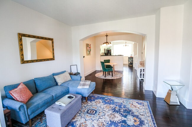 772 NW 118th Ave