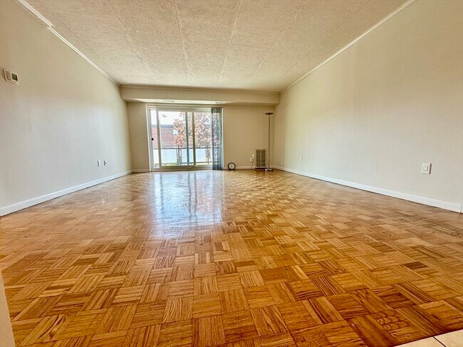 Photo - 44 Broadlawn Park Unit 22A