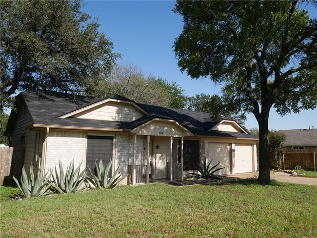 Photo - 800 Live Oak Dr Casa