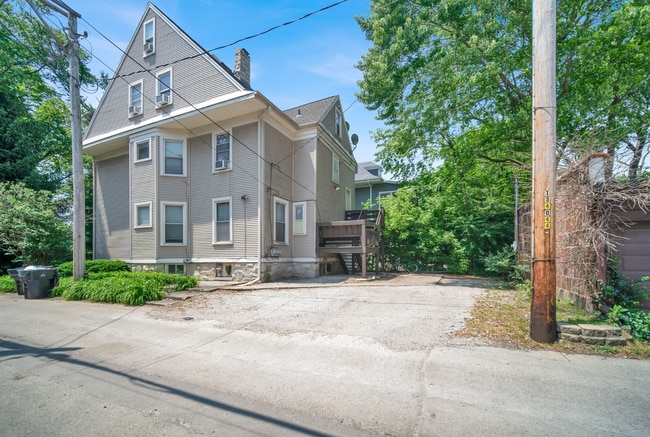 Photo - 819 Gaffield Pl Unidad House