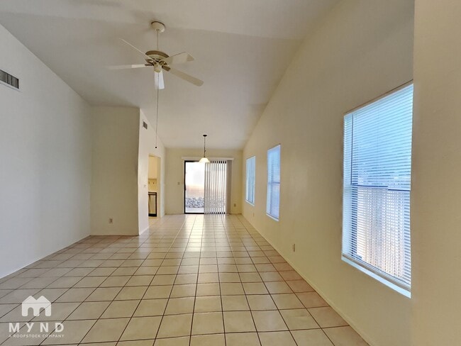 Photo - 2966 W Country Meadow Dr