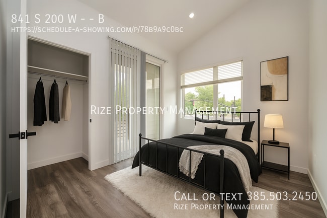 Building Photo - 841 S 200 W Unit B