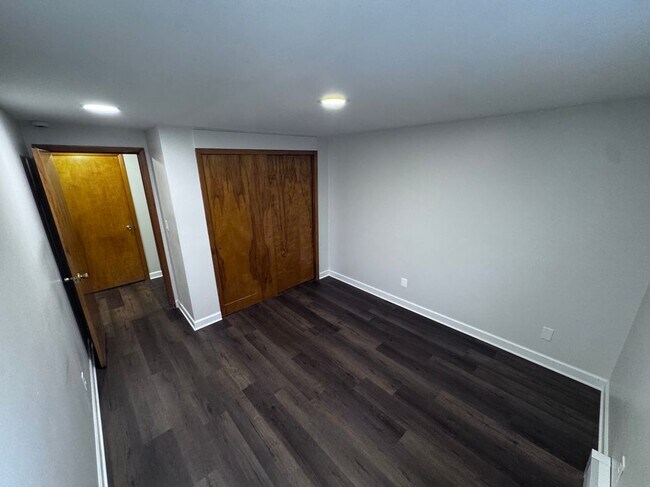 Photo - 2727 Harlem Rd Unit 2nd Floor