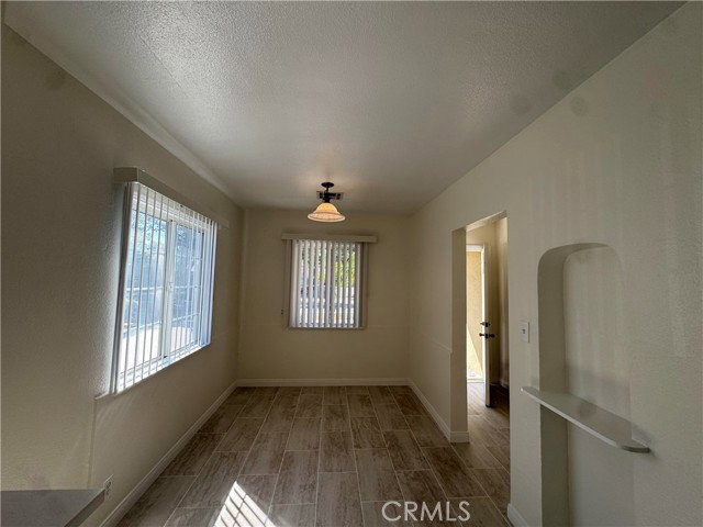 Photo - 1130 Spazier Ave