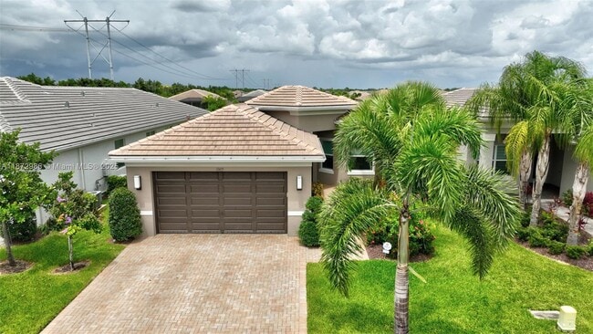 Photo - 13455 SW River Rock Rd