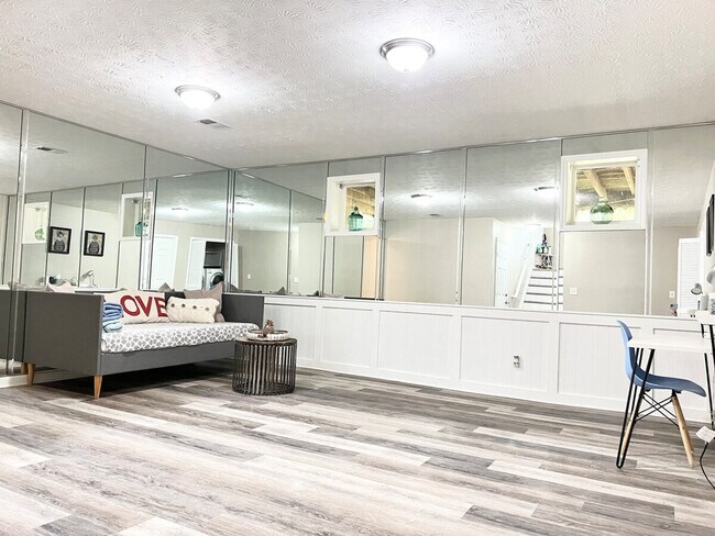 Photo - 1254 Township Dr Unit ID1254393P