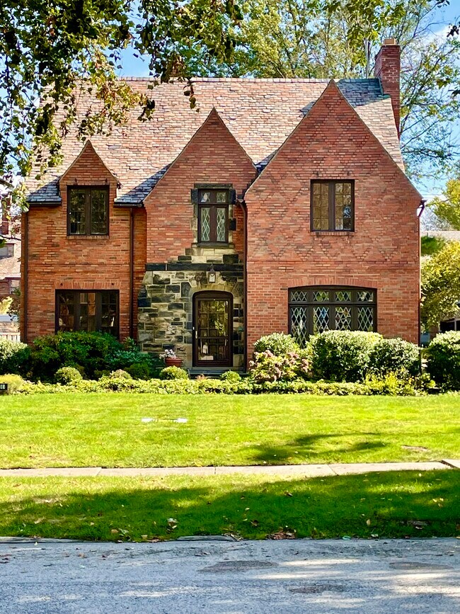 2613 Edgerton Rd Rental House Rental in University Heights, OH