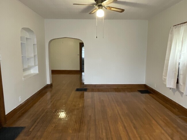 Photo - 811 Columbia Ave