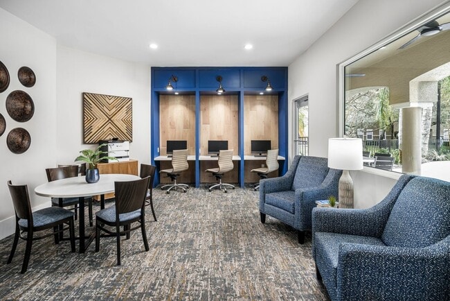 Photo - Lakeview Oaks