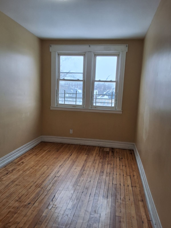 Photo - 95 Treacy Ave Unidad 2