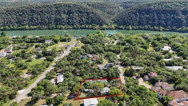 Photo - 1403 Minnie Dr