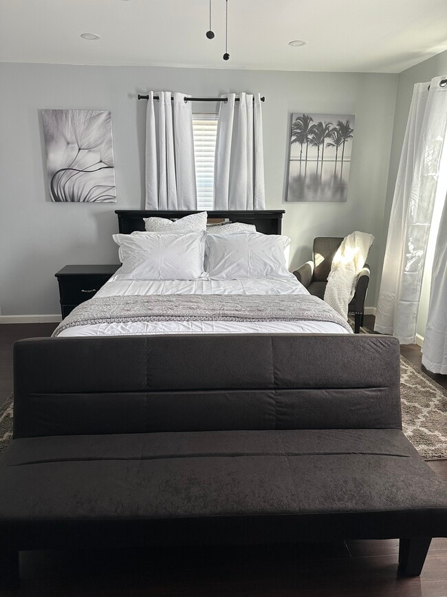 Photo - 2586 Lime Ave Unidad 2586